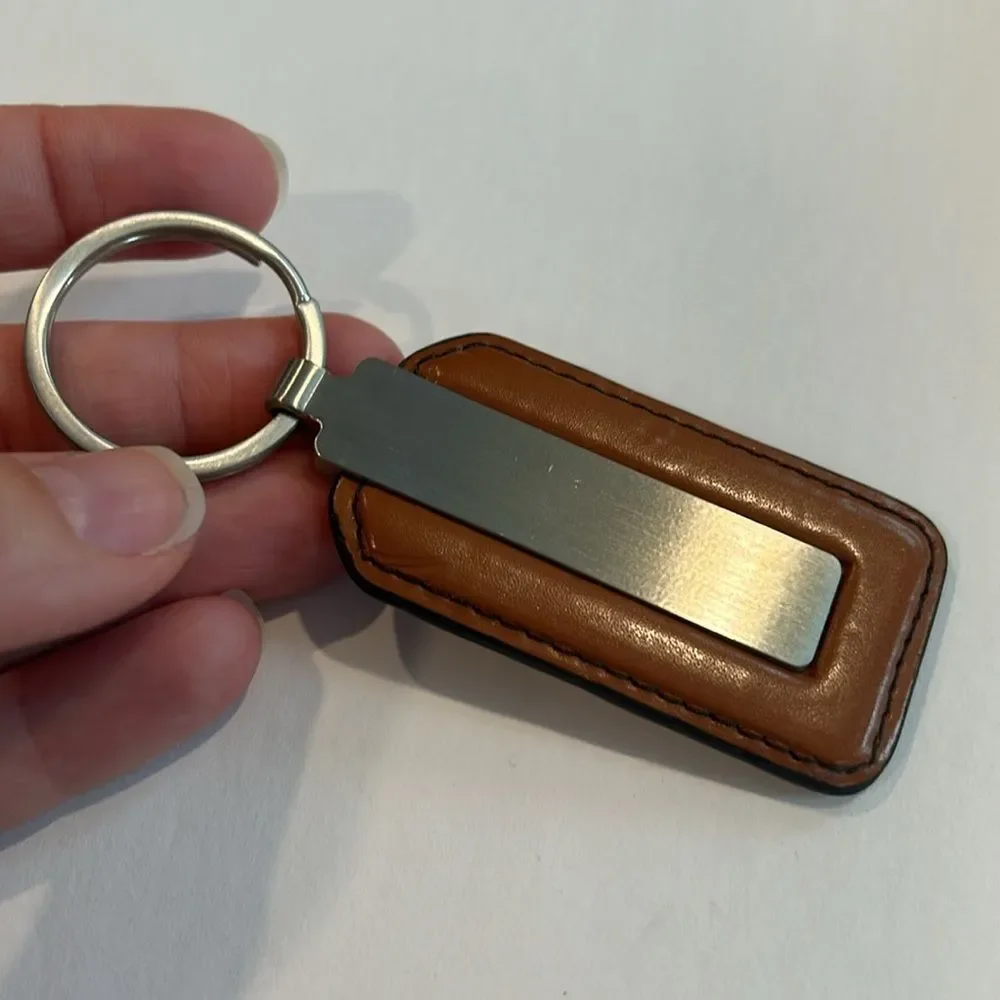 NWOT Land Rover Above And Beyond Silver Leather Key Chain